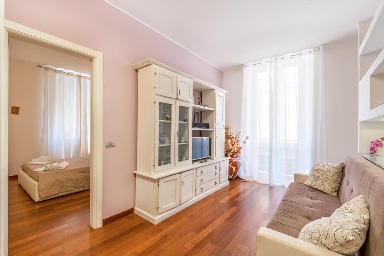 Holiday House La Spezia Bagian luar foto